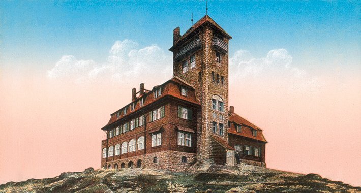 1907 – Horská chata na vrcholu Ještědu